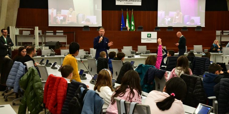 scuola primaria “G. Rodari” di Cesano Maderno (MB) ospiti a Palazzo Pirelli