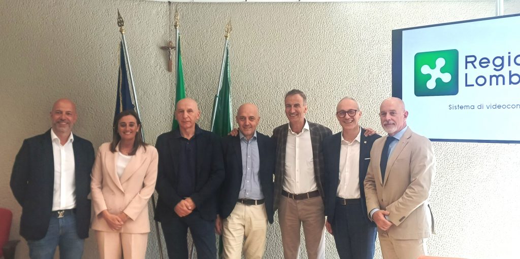 Nella foto allegata da destra: Presidente Cantoni, Orsenigo, Fermi, Galli, Barindelli, Cesana e Bianchi