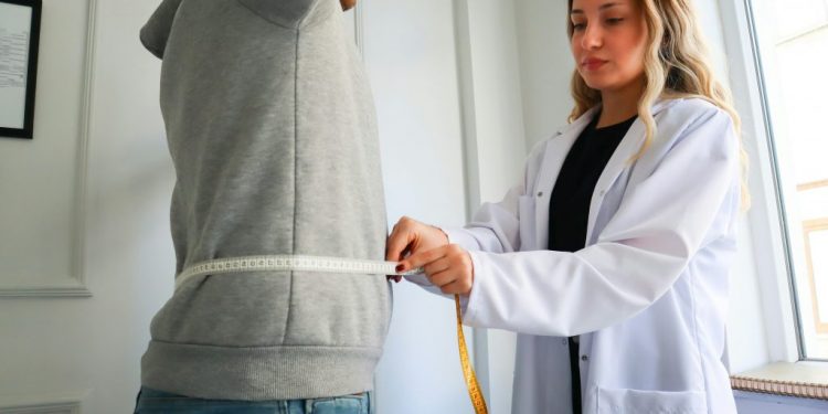 sanità obesità legge regionale Gallera